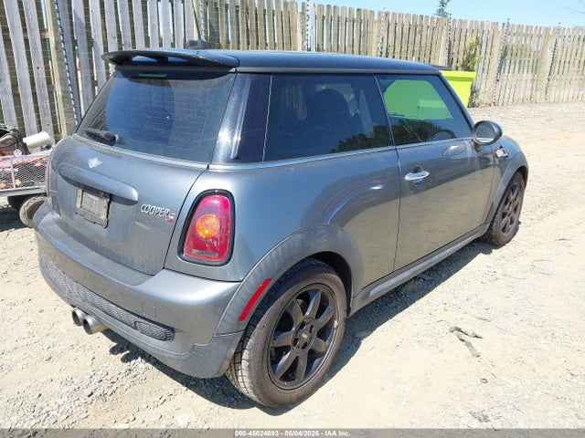 Aukcja sprzedaży 2010 Mini Cooper S, vin: WMWMF7C59ATZ73648, numer aukcji: 45024693