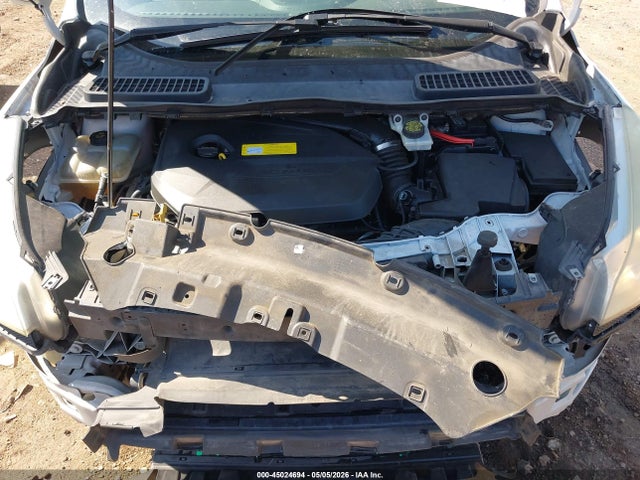45024694 :رقم المزاد ، 1FMCU0GX8GUC01695 vin ، 2016 Ford Escape Se مزاد بيع