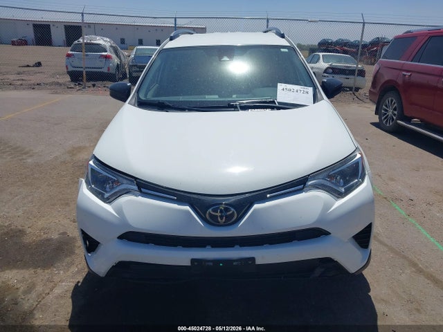 45024728 :رقم المزاد ، JTMZFREV3HJ708649 vin ، 2017 Toyota Rav4 Le مزاد بيع