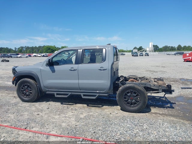 2022 Nissan Frontier Pro-4x 4x4 მანქანა იყიდება აუქციონზე, vin: 1N6ED1EKXNN696075, აუქციონის ნომერი: 45024757