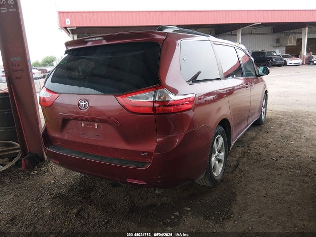 5TDKK3DC1GS709083 Toyota Sienna Le 8 Passenger