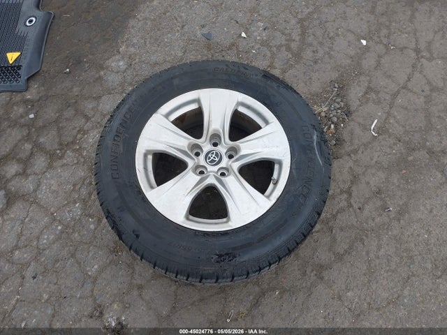 2019 Toyota Rav4 Xle მანქანა იყიდება აუქციონზე, vin: JTMW1RFV1KD022700, აუქციონის ნომერი: 45024776