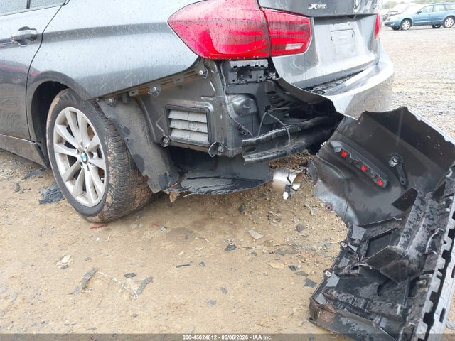 45024812 :رقم المزاد ، WBA8E5G3XHNU43222 vin ، 2017 Bmw 320i Xdrive مزاد بيع