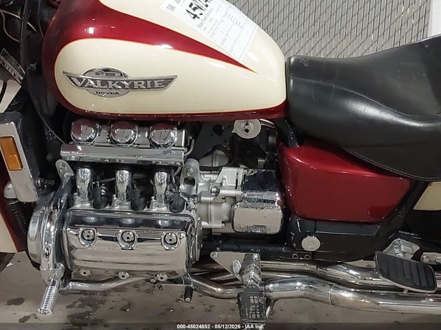 Aukcja sprzedaży 1998 Honda Gl1500 Ct, vin: 1HFSC3438WA102760, numer aukcji: 45024852