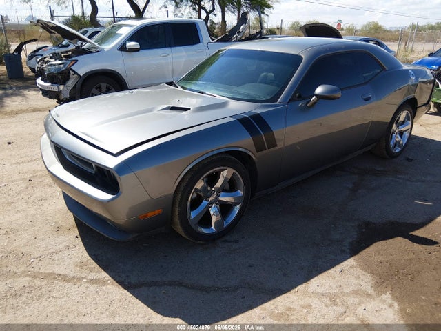 45024879 :رقم المزاد ، 2C3CDYAG2CH135139 vin ، 2012 Dodge Challenger Sxt مزاد بيع