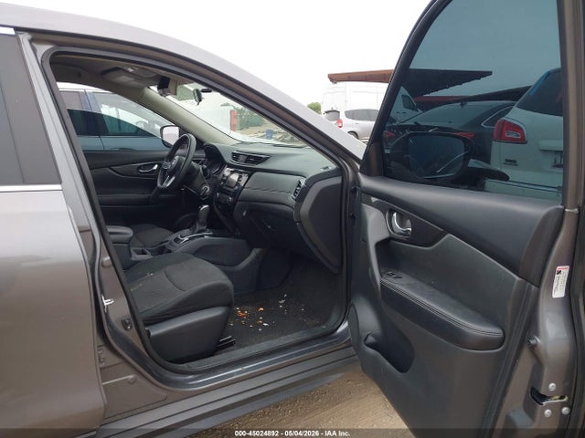 Aukcja sprzedaży 2017 Nissan Rogue S, vin: 5N1AT2MT5HC785245, numer aukcji: 45024892