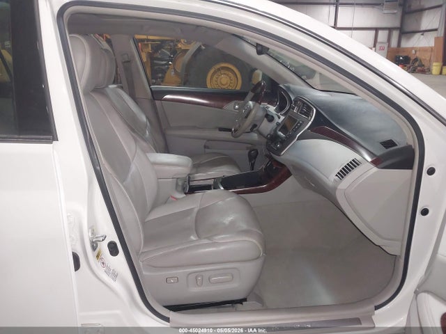 2011 Toyota Avalon Limited მანქანა იყიდება აუქციონზე, vin: 4T1BK3DB1BU405467, აუქციონის ნომერი: 45024910