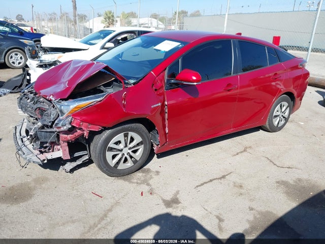 Toyota Prius Two 2018 JTDKBRFU0J3598236 Image 2
