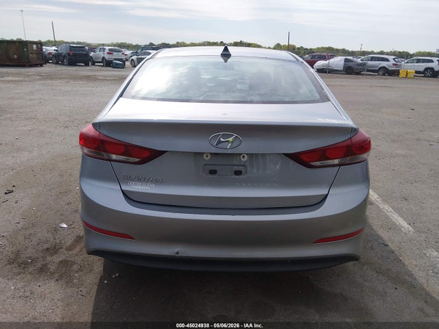 2017 Hyundai Elantra Value Edition მანქანა იყიდება აუქციონზე, vin: 5NPD84LF0HH186994, აუქციონის ნომერი: 45024938