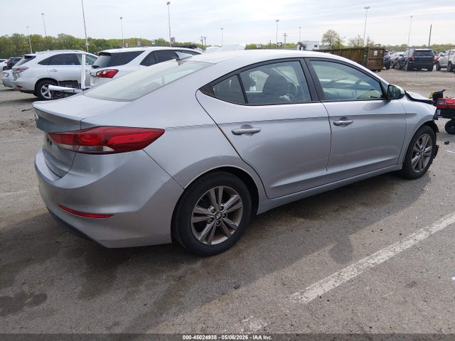 2017 Hyundai Elantra Value Edition მანქანა იყიდება აუქციონზე, vin: 5NPD84LF0HH186994, აუქციონის ნომერი: 45024938