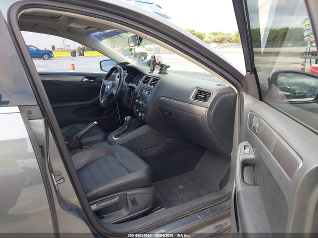 Продаж на аукціоні авто 2013 Volkswagen Jetta 2.5l Sel, vin: 3VWLP7AJ2DM256178, номер лоту: 45024960
