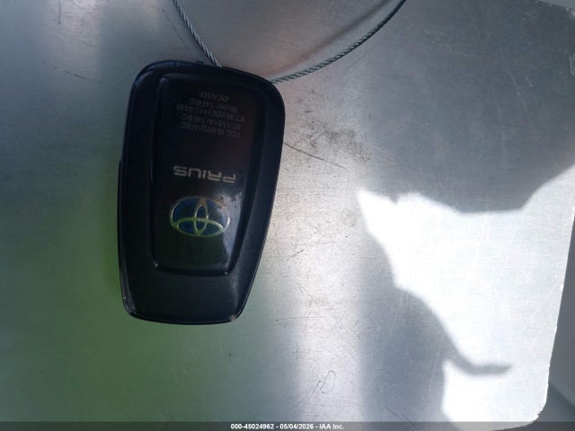 Toyota Prius Three Touring 2016 JTDKARFU8G3011003 Image 11
