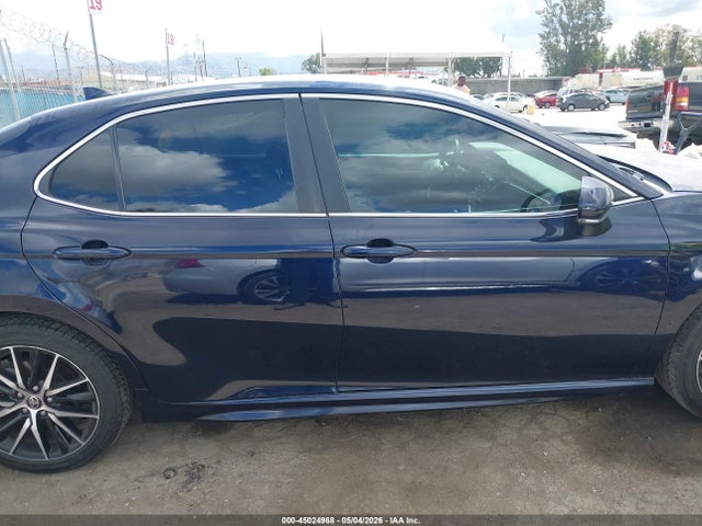4T1T11AK4MU402789 Toyota CAMRY SE