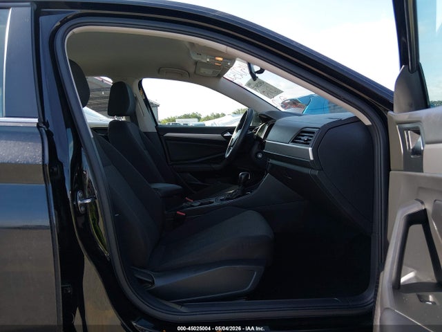 45025004 :رقم المزاد ، 3VWC57BU8KM127888 vin ، 2019 Volkswagen Jetta 1.4t R-line/1.4t S/1.4t Se مزاد بيع