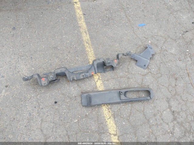 2011 Buick Lacrosse Cxs მანქანა იყიდება აუქციონზე, vin: 1G4GE5EDXBF238667, აუქციონის ნომერი: 45025024