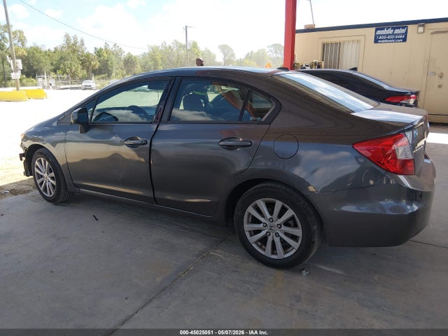 45025051 :رقم المزاد ، 2HGFB2F81CH553058 vin ، 2012 Honda Civic Ex مزاد بيع