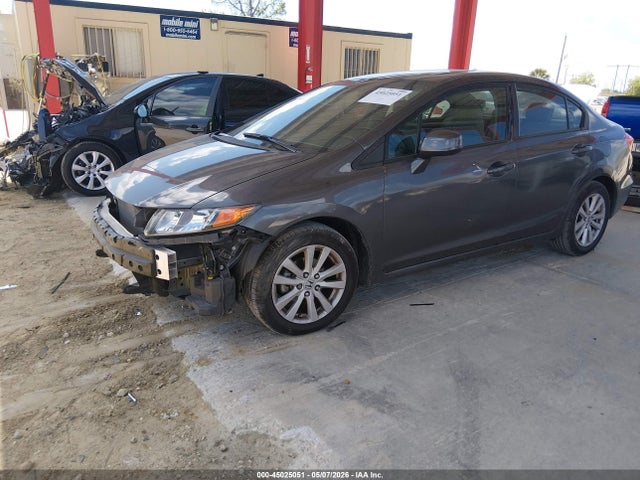 45025051 :رقم المزاد ، 2HGFB2F81CH553058 vin ، 2012 Honda Civic Ex مزاد بيع