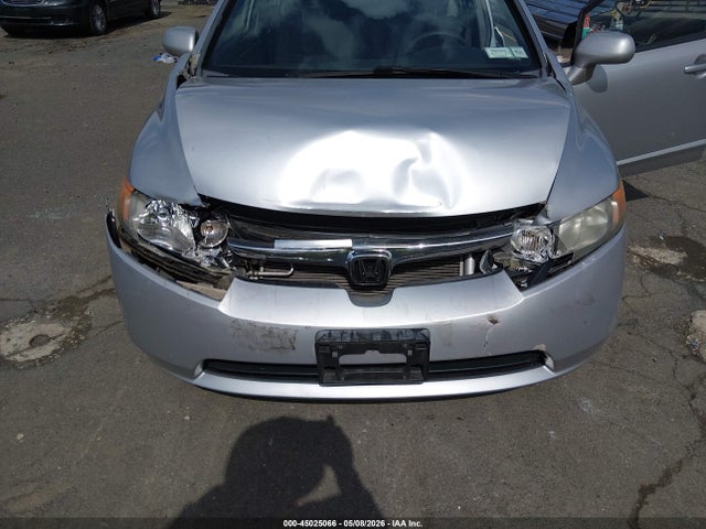 Продажа на аукционе авто 2008 Honda Civic Ex, vin: 2HGFA16848H305228, номер лота: 45025066