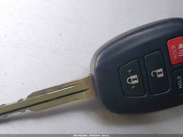 Toyota Corolla S Plus 2016 5YFBURHE6GP484936 Image 11