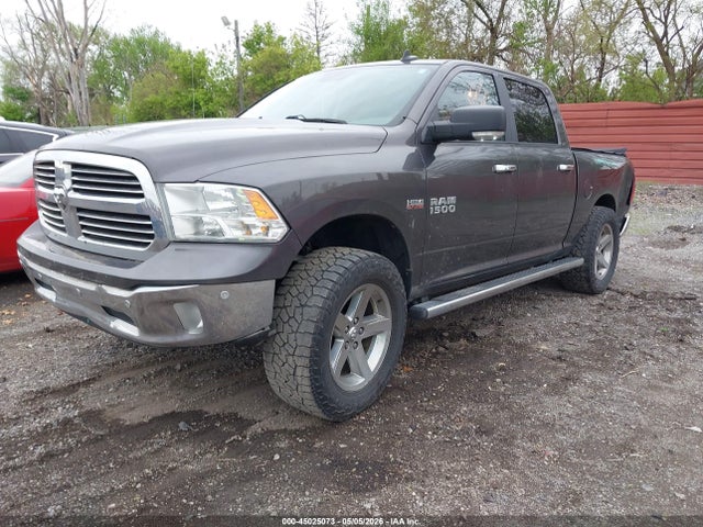 2018 Ram 1500 Big Horn  4x4 5'7 Box მანქანა იყიდება აუქციონზე, vin: 3C6RR7LT3JG165427, აუქციონის ნომერი: 45025073