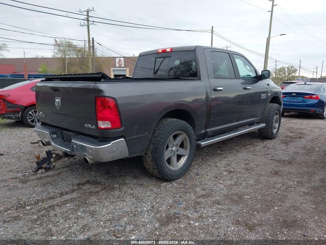 2018 Ram 1500 Big Horn  4x4 5'7 Box მანქანა იყიდება აუქციონზე, vin: 3C6RR7LT3JG165427, აუქციონის ნომერი: 45025073