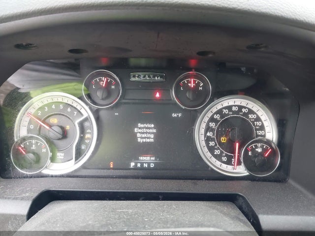 2018 Ram 1500 Big Horn  4x4 5'7 Box მანქანა იყიდება აუქციონზე, vin: 3C6RR7LT3JG165427, აუქციონის ნომერი: 45025073