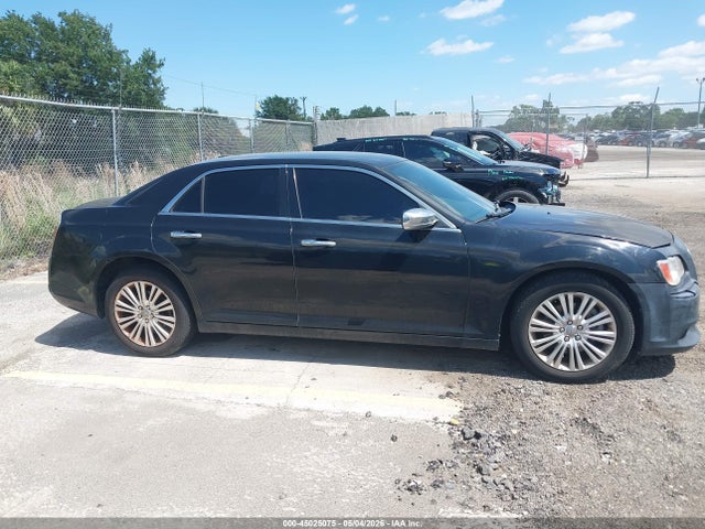 Продаж на аукціоні авто 2014 Chrysler 300c Awd, vin: 2C3CCAKG1EH383362, номер лоту: 45025075