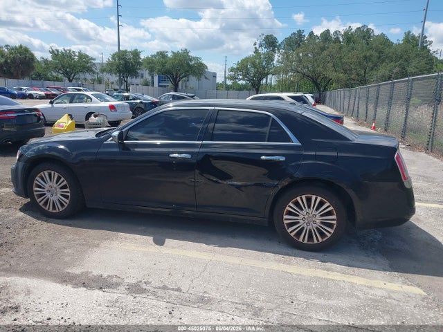 Продаж на аукціоні авто 2014 Chrysler 300c Awd, vin: 2C3CCAKG1EH383362, номер лоту: 45025075