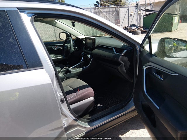 Aukcja sprzedaży 2021 Toyota Rav4 Xle, vin: JTMP1RFV8MD073912, numer aukcji: 45025110