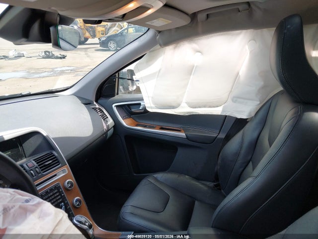 2017 Volvo Xc60 T5 Inscription მანქანა იყიდება აუქციონზე, vin: YV440MDU7H2009927, აუქციონის ნომერი: 45025120
