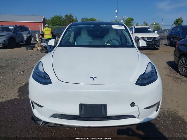 2023 Tesla Model Y მანქანა იყიდება აუქციონზე, vin: 7SAYGDEE1PA090071, აუქციონის ნომერი: 45025150