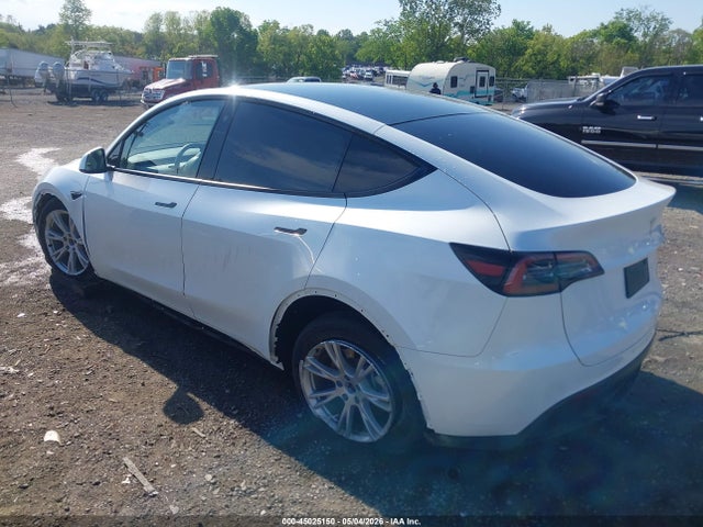 2023 Tesla Model Y მანქანა იყიდება აუქციონზე, vin: 7SAYGDEE1PA090071, აუქციონის ნომერი: 45025150