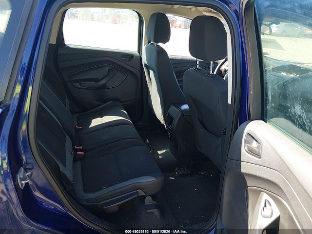 45025153 :رقم المزاد ، 1FMCU0F70GUC20792 vin ، 2016 Ford Escape S مزاد بيع