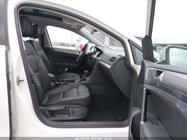 45025166 :رقم المزاد ، 3VWC17AU5GM523748 vin ، 2016 Volkswagen Golf Sportwagen Tsi Limited Edition مزاد بيع