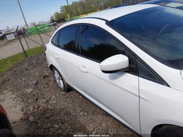 Продаж на аукціоні авто 2018 Ford Focus Se, vin: 1FADP3F27JL246007, номер лоту: 45025206