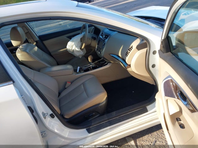 45025220 :رقم المزاد ، 1N4AL3AP1FN367886 vin ، 2015 Nissan Altima 2.5/2.5 S/2.5 Sl/2.5 Sv مزاد بيع