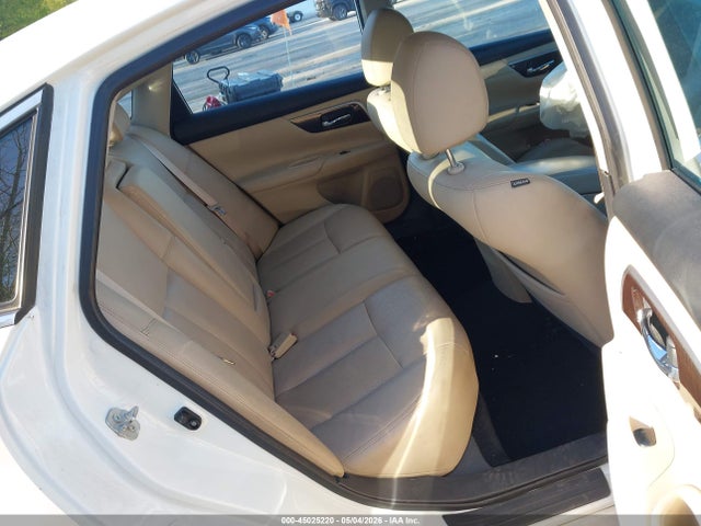 45025220 :رقم المزاد ، 1N4AL3AP1FN367886 vin ، 2015 Nissan Altima 2.5/2.5 S/2.5 Sl/2.5 Sv مزاد بيع