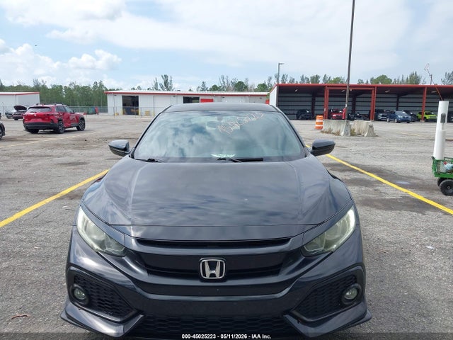 45025223 :رقم المزاد ، SHHFK7H42JU203901 vin ، 2018 Honda Civic Sport مزاد بيع