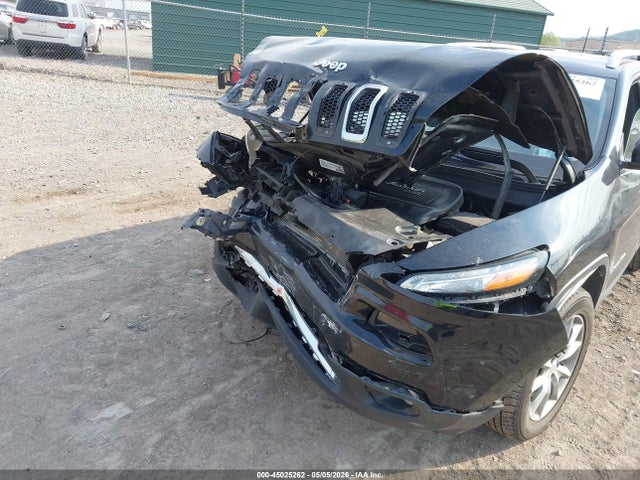 45025262 :رقم المزاد ، 1C4PJMDB6HD220178 vin ، 2017 Jeep Cherokee Limited 4x4 مزاد بيع