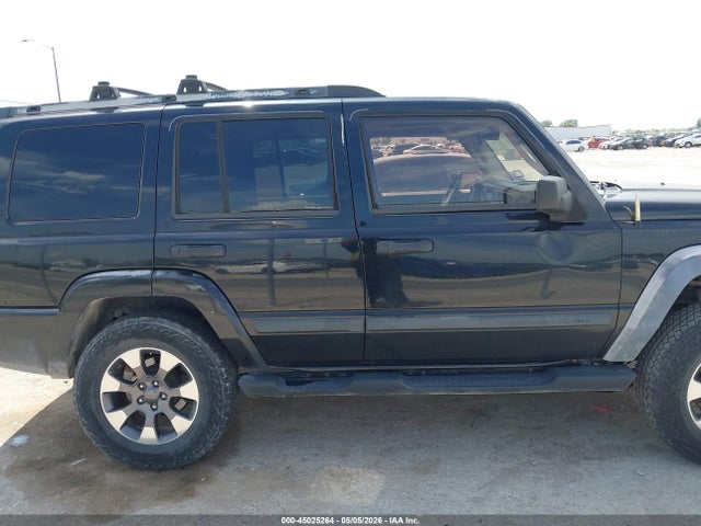 2006 Jeep Commander მანქანა იყიდება აუქციონზე, vin: 1J8HH48K96C239183, აუქციონის ნომერი: 45025264