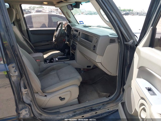 2006 Jeep Commander მანქანა იყიდება აუქციონზე, vin: 1J8HH48K96C239183, აუქციონის ნომერი: 45025264