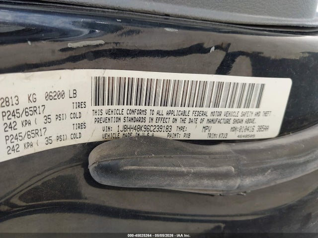 2006 Jeep Commander მანქანა იყიდება აუქციონზე, vin: 1J8HH48K96C239183, აუქციონის ნომერი: 45025264