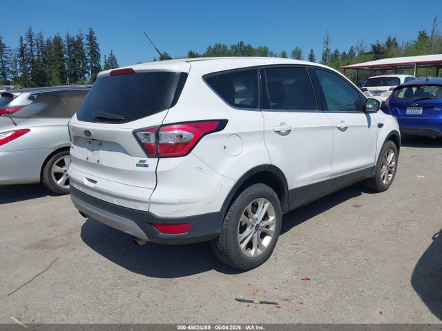 1FMCU9GD7HUB14981 Ford ESCAPE SE