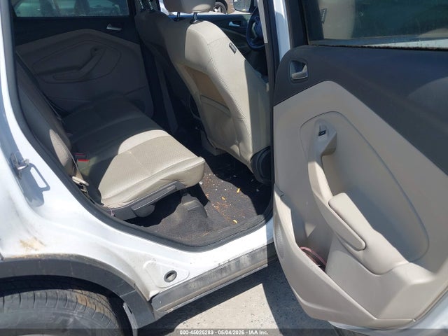 1FMCU9GD7HUB14981 Ford ESCAPE SE
