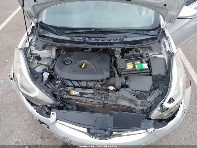 45025304 :رقم المزاد ، 5NPDH4AE1GH656880 vin ، 2016 Hyundai Elantra Limited مزاد بيع