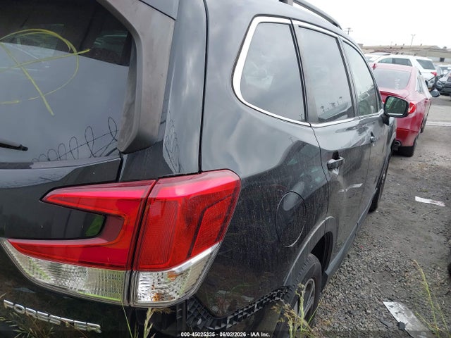 2020 Subaru Forester Limited მანქანა იყიდება აუქციონზე, vin: JF2SKAUC7LH481420, აუქციონის ნომერი: 45025335