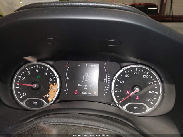 2018 Jeep Renegade Altitude 4x4 მანქანა იყიდება აუქციონზე, vin: ZACCJBBB5JPJ43054, აუქციონის ნომერი: 45025354