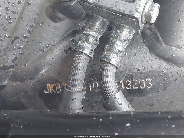 2016 Kawasaki Zr800 B მანქანა იყიდება აუქციონზე, vin: JKBZRCB10GDA13203, აუქციონის ნომერი: 45025380