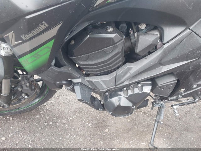 2016 Kawasaki Zr800 B მანქანა იყიდება აუქციონზე, vin: JKBZRCB10GDA13203, აუქციონის ნომერი: 45025380