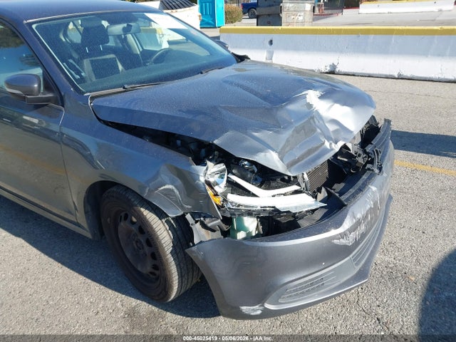 3VWD17AJ9EM244181 Volkswagen Jetta 1.8t Se